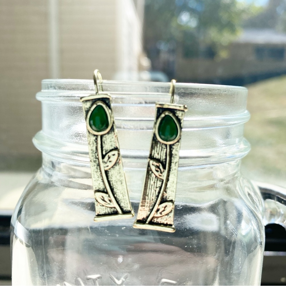 3/$40 Vintage Antique Gold & Emerald Tulip Flower Earrings Handcrafted So Unique